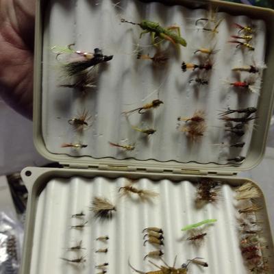 Collection of Fly Tying Supplies and Instructional Books (D)