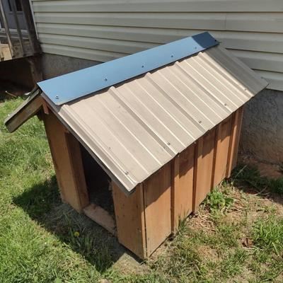 Custom Solid Wood Doghouse with Metal Roof (Rarely Used)