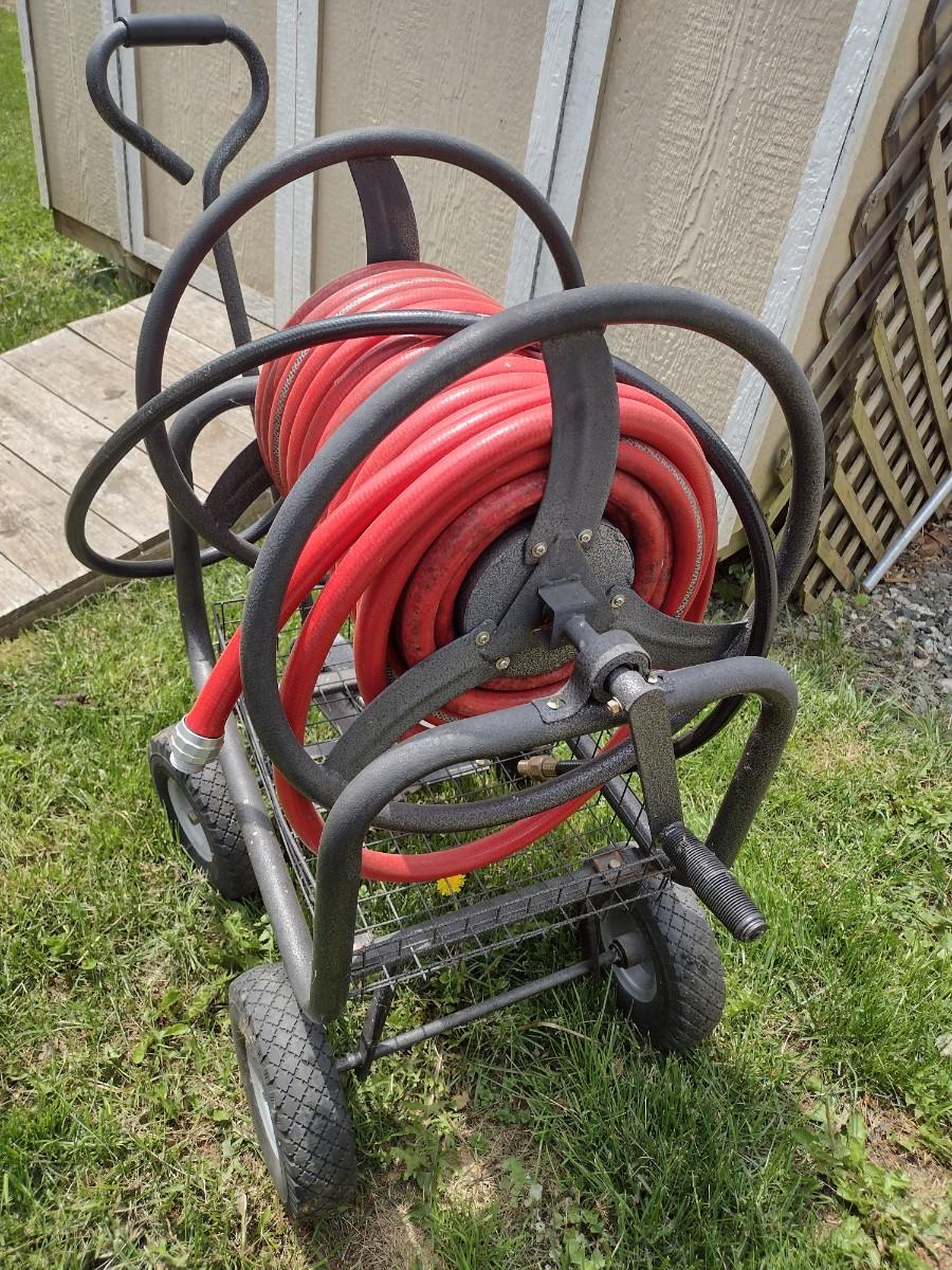 Large Spool Garden Hose Cart with Garden Hose Choice A