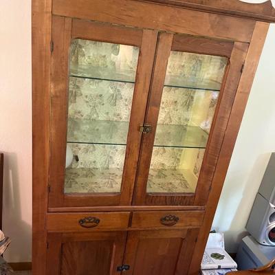 DR9- Antique glass door cabinet