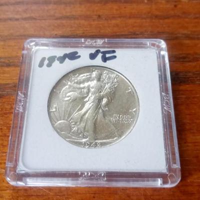 LOT 172 1942 WALKING LIBERTY HALF DOLLAR