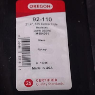 Assortment of New Lawn Mower Blades 21-3/16" to 21-4" Choice B