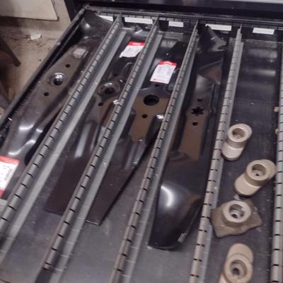 Assortment of New Lawn Mower Blades Various Sizes as Marked Choice C