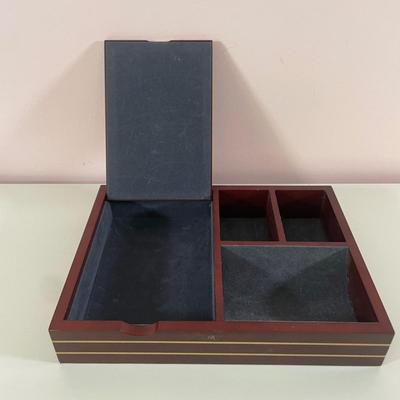 LOT 24Y: Nautica Valet Tray, Wooden Puzzle Boxes & Geode