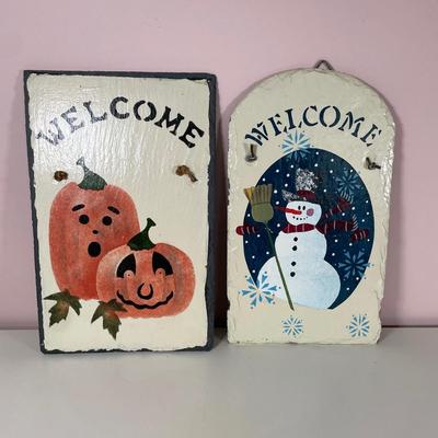 LOT 30Y: Slate Welcome Signs