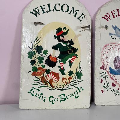 LOT 30Y: Slate Welcome Signs
