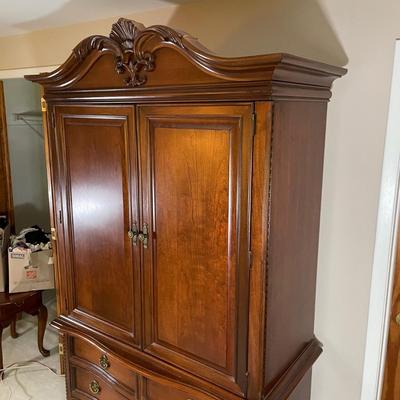 LOT 33M: Stanley Furniture Armoire