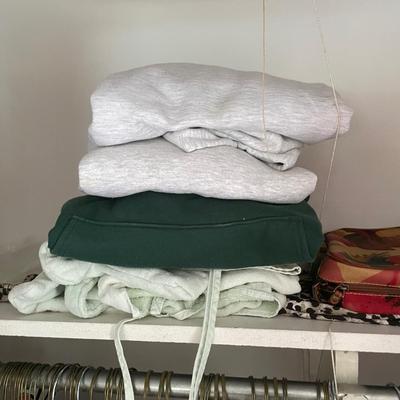 LOT 43Y: Women’s Closet Clean Out! All Contents Of Closet!