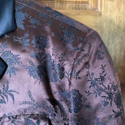 LOT 52M: Women’s Jacket/Coat Collection