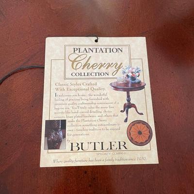LOT 65F: Vintage Butler Plantation Cherry Collection Clover Pedestal Table