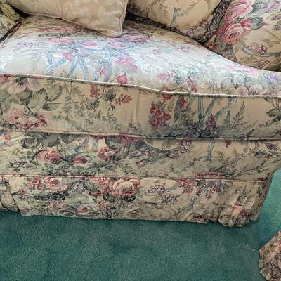 LOT 67F: Floral Couch & Love Seat