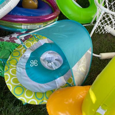 LOT 77S: Collection Of Inflatable Swimming Pool Floats/Toys, Perfect For Summer!