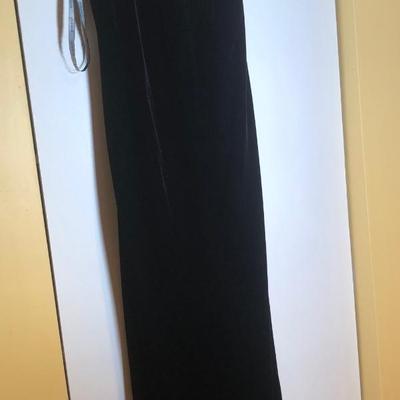 LOT 107B: Size 12 Formal Dresses - Jessica Howard, Rhapsody, Susan Roselli for Vijack & Caren Desiree Company