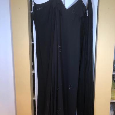 LOT 109B: Black Floor Length Formal Dresses - Size 6 Jones New York Evening, Size 10 Chelsea Nites & Size 10 Onyx Nite