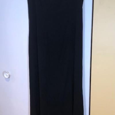 LOT 109B: Black Floor Length Formal Dresses - Size 6 Jones New York Evening, Size 10 Chelsea Nites & Size 10 Onyx Nite