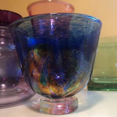 LOT 131B: Colorful Glass Collection incl. Beautiful Multicolor Hand Blown Vase / Bowl