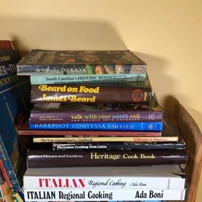 LOT 134B: Unique Wood Bookshelf Full of Recipes & Cookbooks incl. Joy of Cooking, Bubba Gump & Sopranos