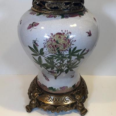 LOT 159K: Large Ornate Asian Style Lidded Urn Vase w/ Matching Potpourri Dish