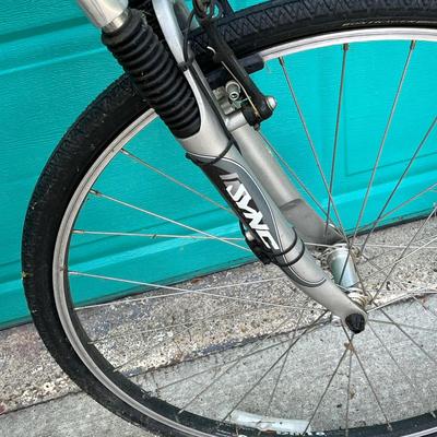 LOT 172G: Zebrano Gary Fisher Aluminum Bicycle