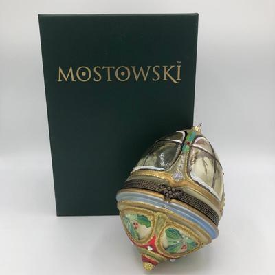 LOT 211K: Mostowski Komozja Glass Christmas Egg w/ Box