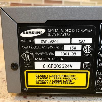 LOT 215L: Samsung DVD/CD/MP3 Player Model DVD-M301