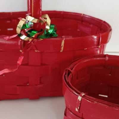 LOT 253S: Decorative Lanterns w/ Tinsel Ornaments, Small Box Towers & More