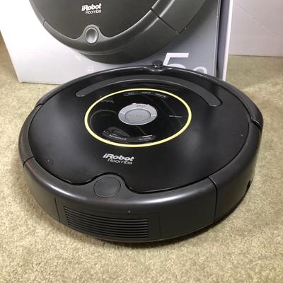 LOT 273L: iRobot Roomba Vacuum Model 650 w/ Box & Accessories