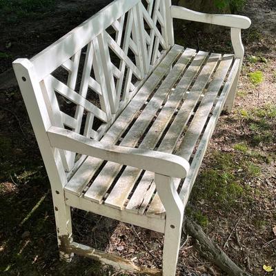 LOT 277 O: Wooden Outdoor Garden Bench