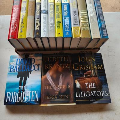 Hardback fiction book lot including John Grisham