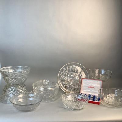 1319 Vintage Clear Glass Serving Dishes