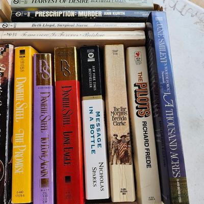 Paperback fiction book lot including Danielle Steel