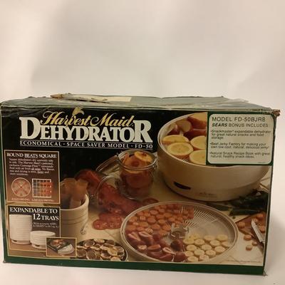 1323 New in Box Bella Slow Cooker and Harvest Maid Dehydrator