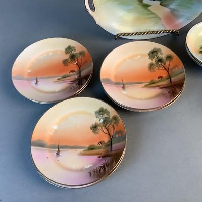 1081 Vintage Handpainted Asian Nippon Set