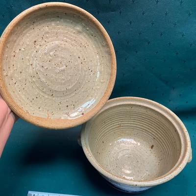 Pottery Bowl with Lid
