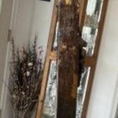 Vintage Unique Japanese George Nakashima Style Walnut Decor 32" Tall with Applied Bone Carvings in Good Condition.