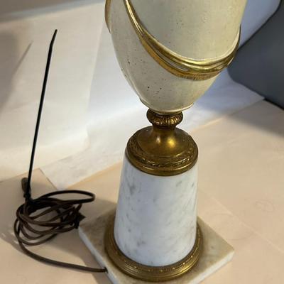 Mid-Century Underwriters Laboratories Neoclassical Heavy Marble Table Lamp