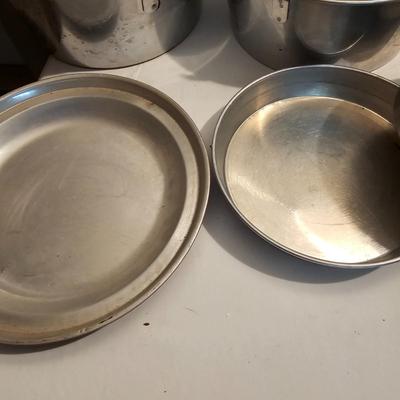 Assorted Baking Pans, Trays & More (G-JS)