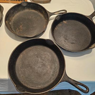 Griswold, Wagner to Lodge Cast Iron Cookware (G-JS)