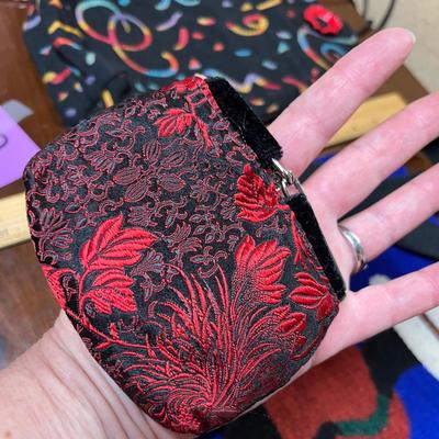 3 fun purses