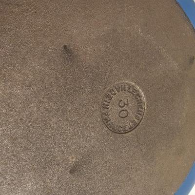 Le Creuset Cast Iron Cookware & More (G-JS)