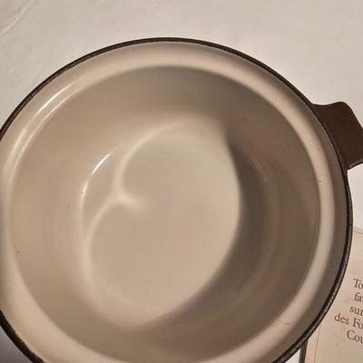 Le Creuset Cast Iron Cookware & More (G-JS)