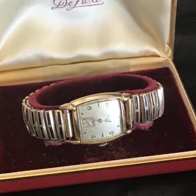 Vintage Elgin De Luxe 10k gold filled watch 12 K gold filled watch band
