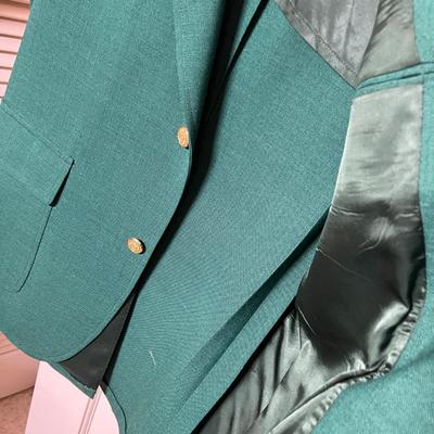 3 men's suits Brooks Brothers
