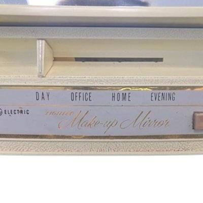 Vintage General Electric Lighted Makeup Mirror