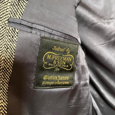 2 Men's Suits.