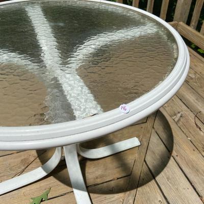 Frosted Glasstop Patio Table