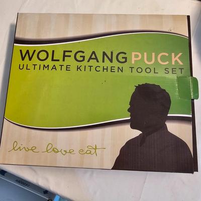 Assorted Wolfgang Puck Appliances & More (G-JS)