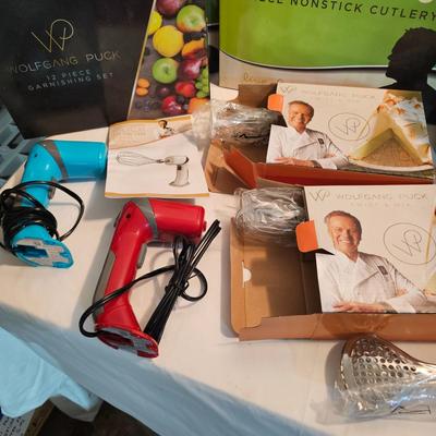 Assorted Wolfgang Puck Appliances & More (G-JS)