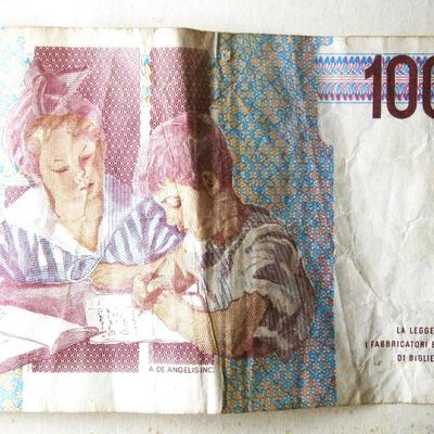 ITALY 1990 1000 Lire banknote