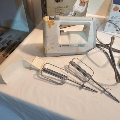 Cuisinart, Black & Decker + More Small Appliances (G-JS)